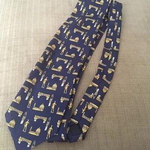 TRE E’Perfetto silk tie